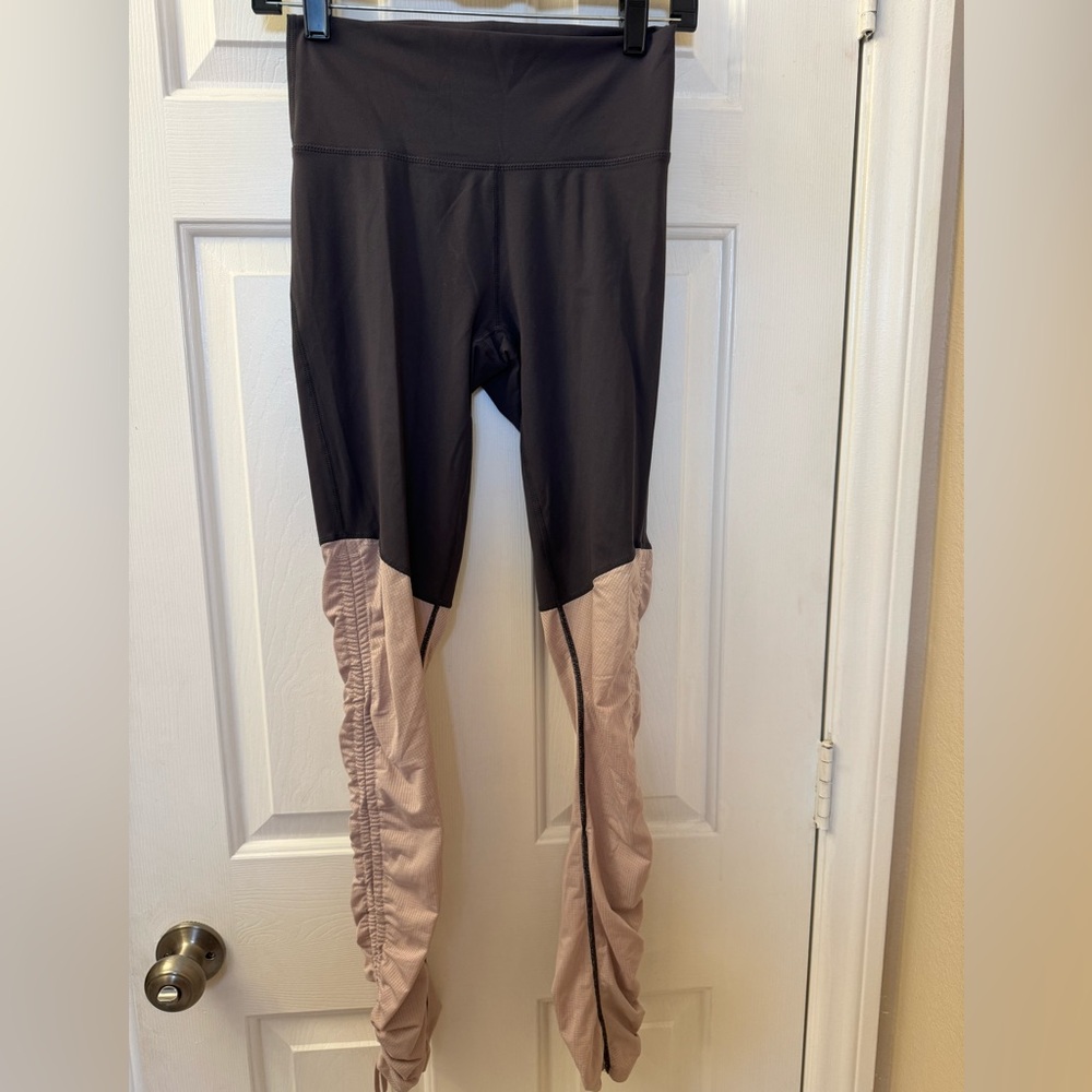 Fabletics goddess leggings Sz Small
